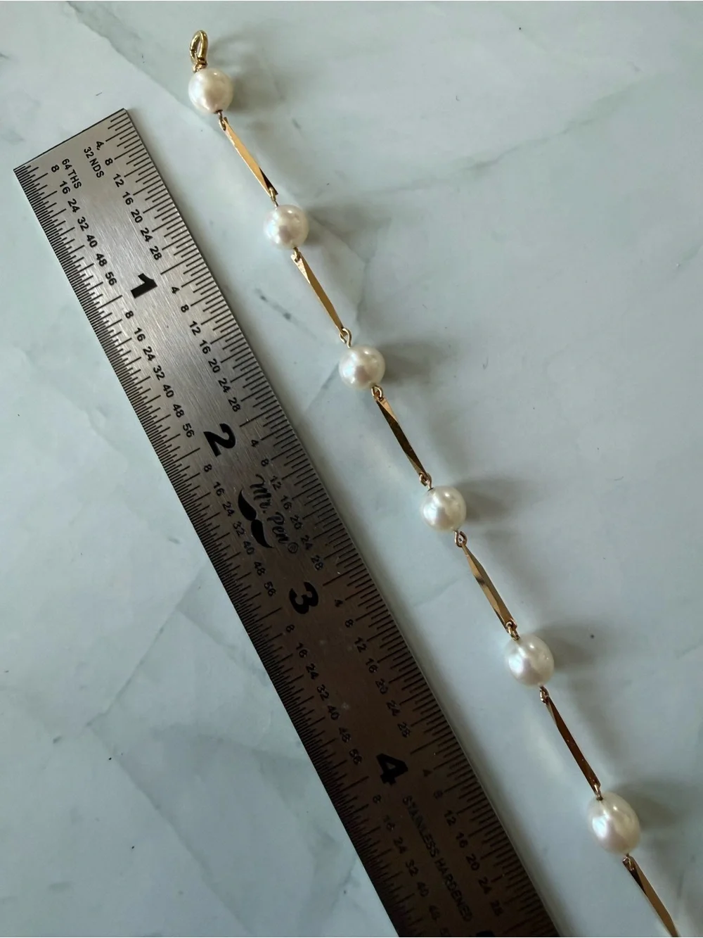 Vintage Cultured Pearls and 18k Gold Station Bracelet - Picture 3 of 3
